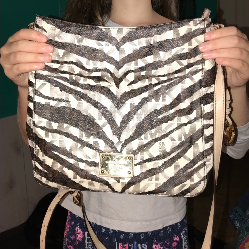 Zebra Michael Kors crossbody